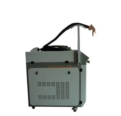 ماشین تمیز کننده لیزری قابل حمل 1064nm با خنک کننده آب با فرکانس پالس 1-20KHz